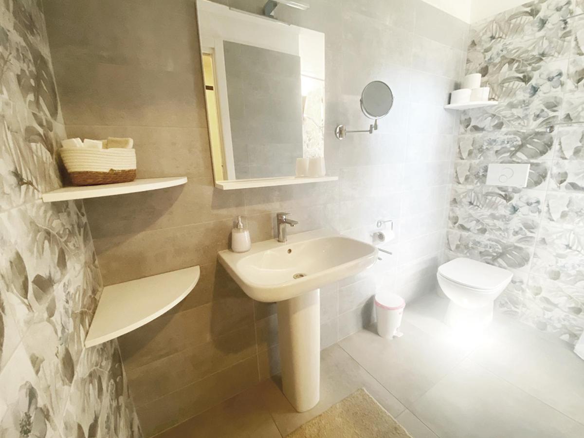 Villa Bella Salmagi - Surya Sardinia Holidays & Yoga กาปิตานา ห้อง รูปภาพ